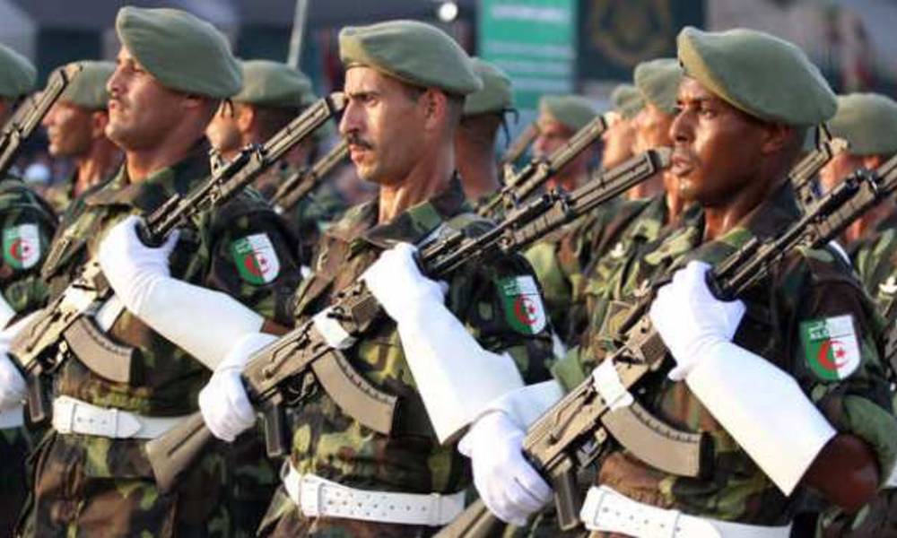 أحداث غرداية تدفع الرئيس الجزائري إلى طلب مساعدة الجيش لاستتاب الأمن