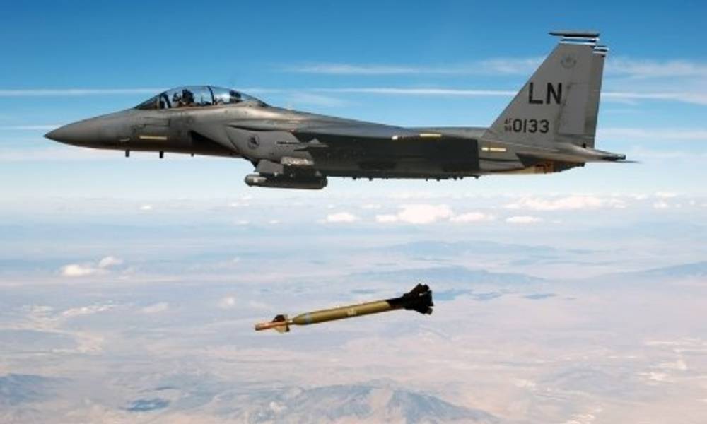 التحالف الدولي ينفذ 20  ضربة جوية في العراق و سوريا