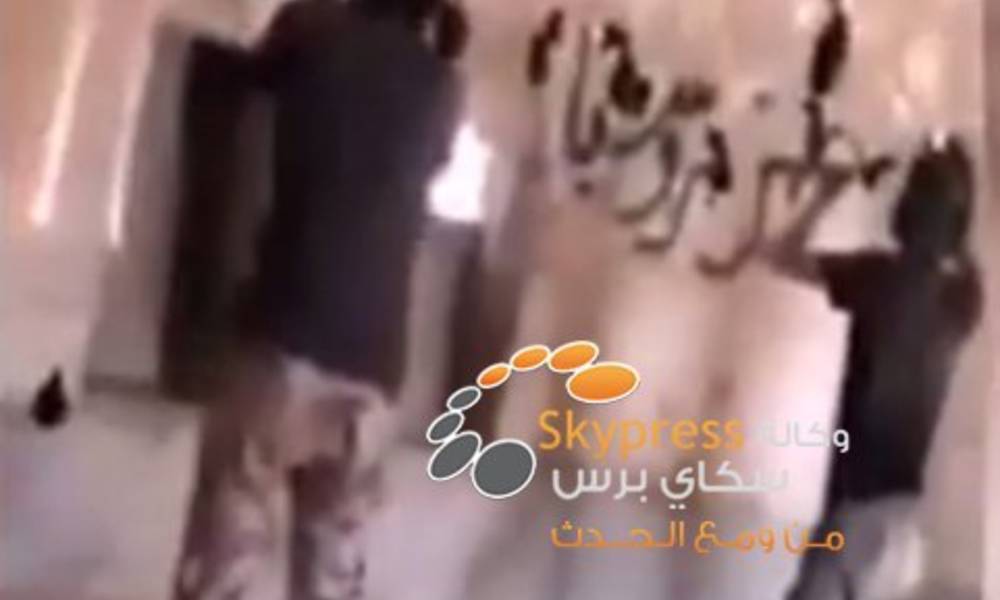 شاهد بالفيديو... داعش يقصف الطائرات الروسية بالواقي الذكري