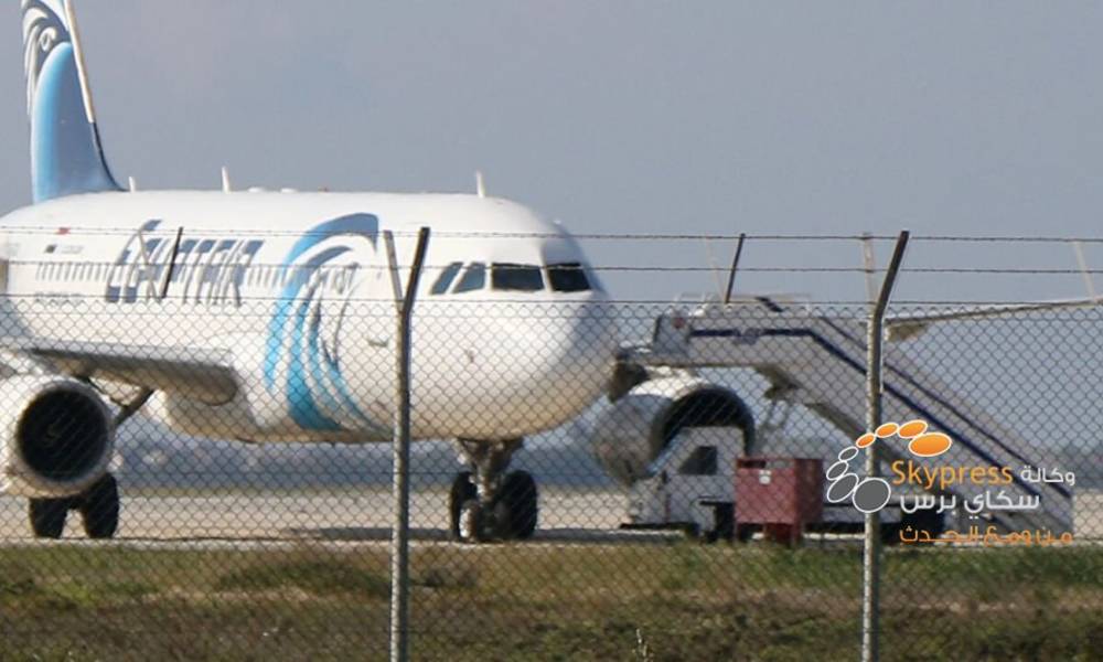 الطيران الحربي الإسرائيلي يعترض طائرة ركاب مصرية