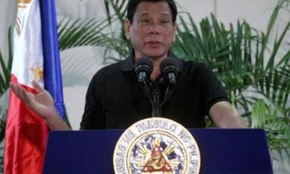 رئيس الفلبين يتوعد بممارسة سياسة هتلر تجاه المدمنين