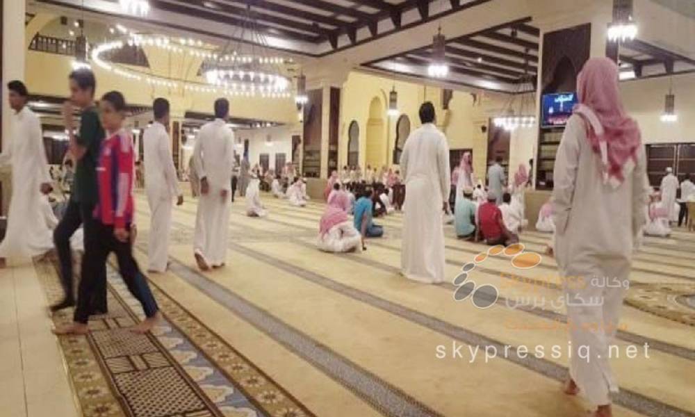 السعودية تقرر إغلاق مساجدها بعد الصلوات لدواع أمنية