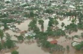 ترحيل 150 ألف شخص بسبب الفيضانات في باراغواي والأرجنتين والأورغواي والبرازيل