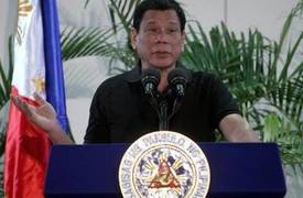 رئيس الفلبين يتوعد بممارسة سياسة هتلر تجاه المدمنين