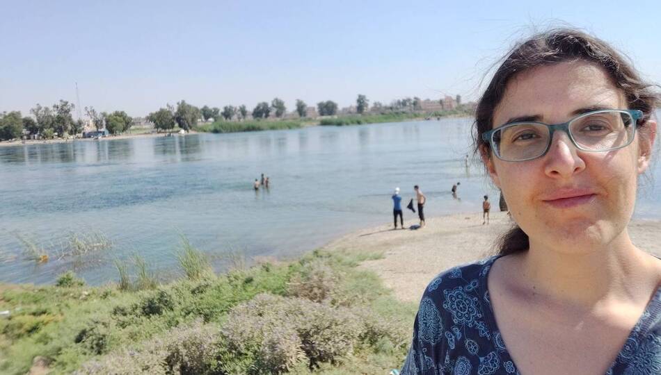 الرواية الإيرانية: تسليم العراق للباحثة الروسية- الإسرائيلية لم يكن مجاناً.. لقد حررنا "قائد بحزب الله"